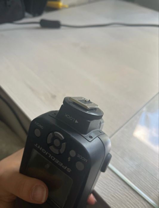 Triopo speedlight tr-960 profesjonalna lampa błyskowa