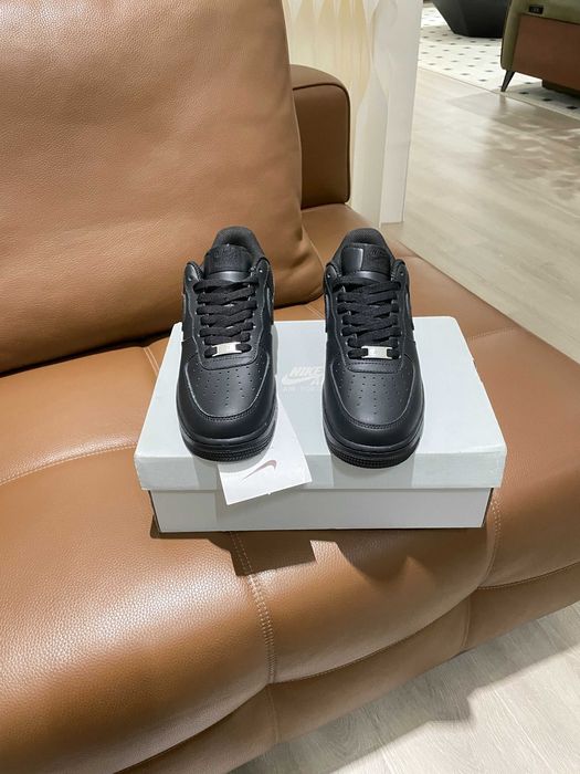 Buty sportowe Nike_Air_Force_1_Low_07_Black_ Rozmiar.38