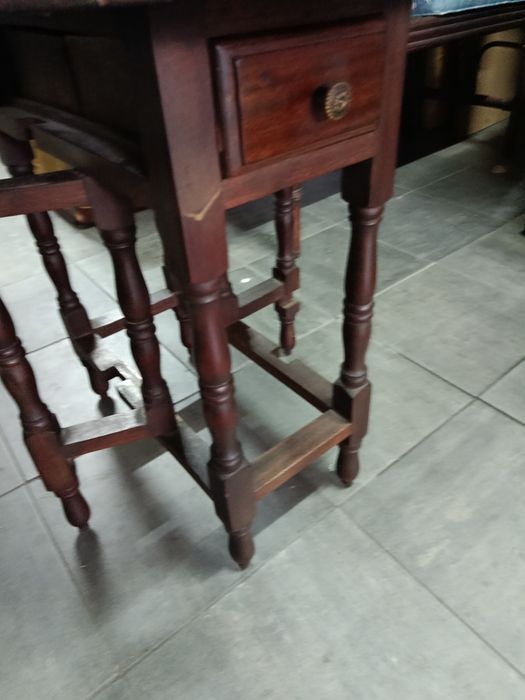 Mesa de apoio  pequena