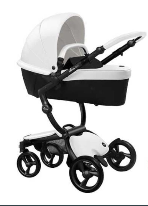 Mima Xari Max Carro Chassis Preto e assento Branco