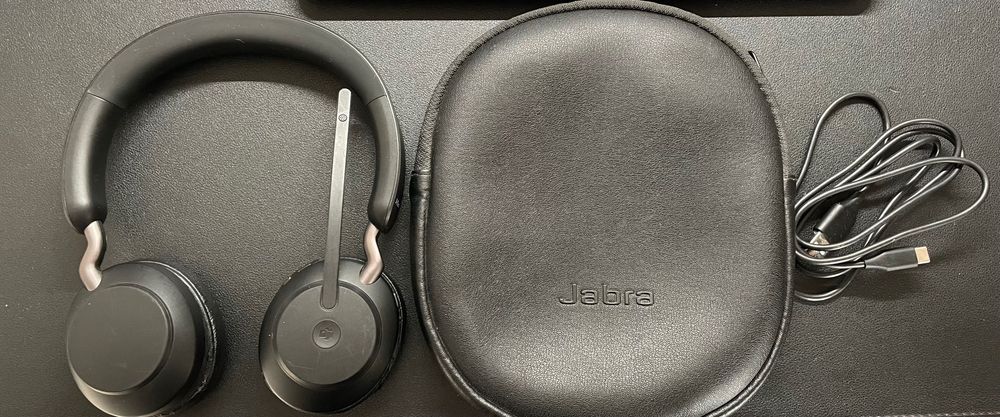 Jabra Evolve2 65 model HSC110W