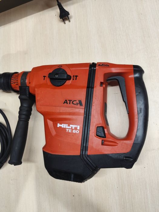 Hilti TE60- ATC  SDS MAK  ATC AVR  1300W потужний перфоратор ХІЛТІ оригінал