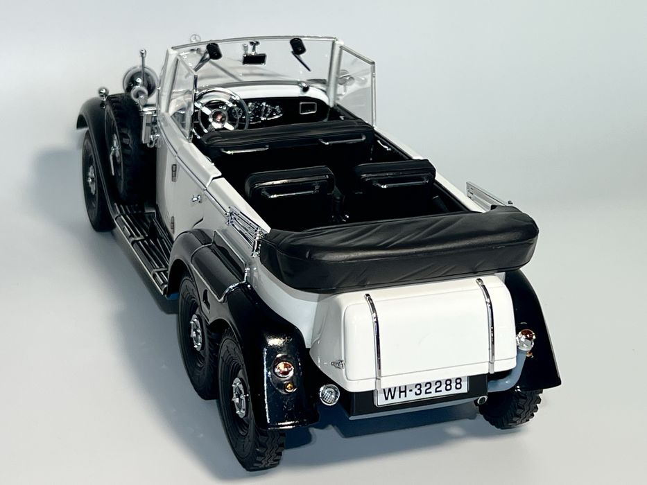 Mercedes Benz G4 Signature Models 1/18