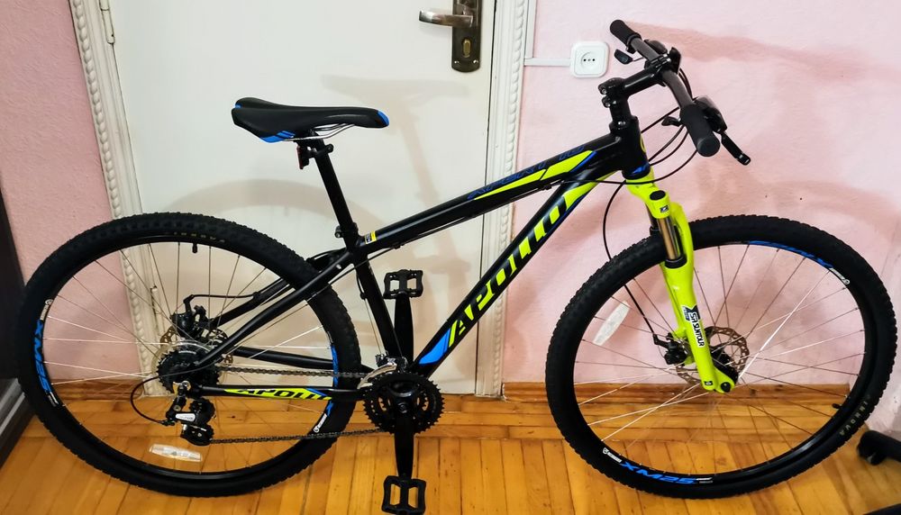 Велосипед Apollo Xpert на 29 колесах. Київ. Проспект Науки. Самовивіз.