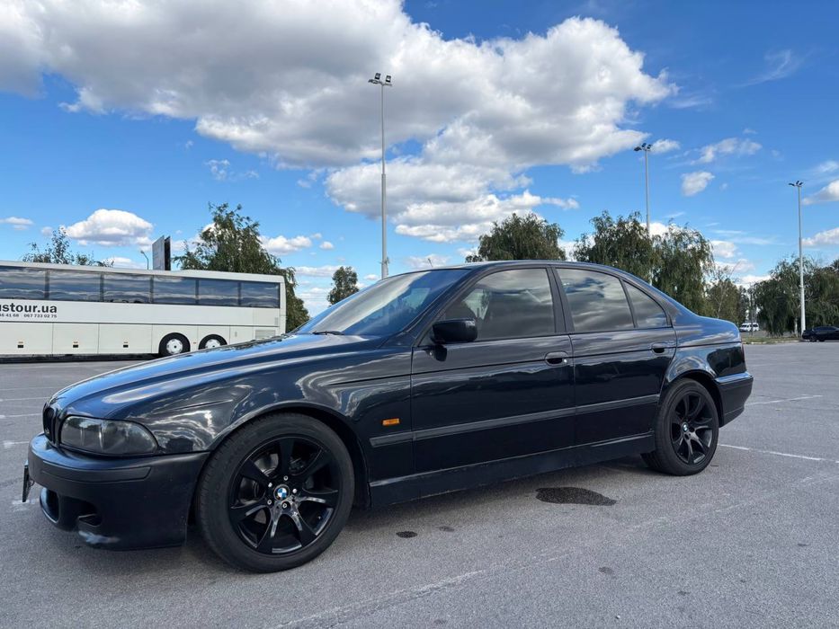 BMW 5 series e39 2,5 Газ/Бензин, АКПП
