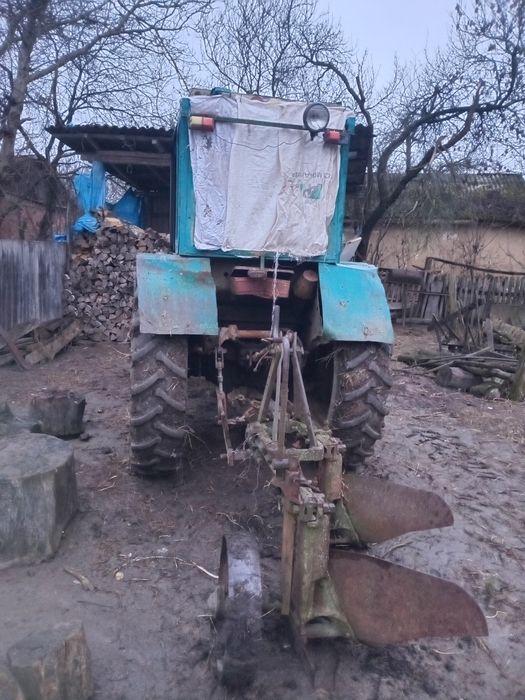 Продам трактор Т40
