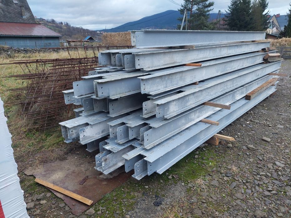 Dwuteownik 220 słup hala konstrukcja