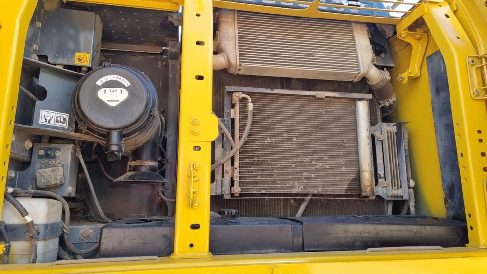 Продам экскаватор Komatsu PC 210 LC , 2018 г