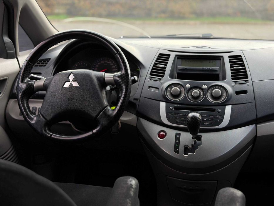 Avtoreal_kr Mitsubishi Grandis 2008