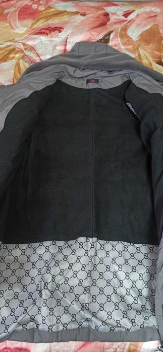 Продам жіночий зимовий пуховик