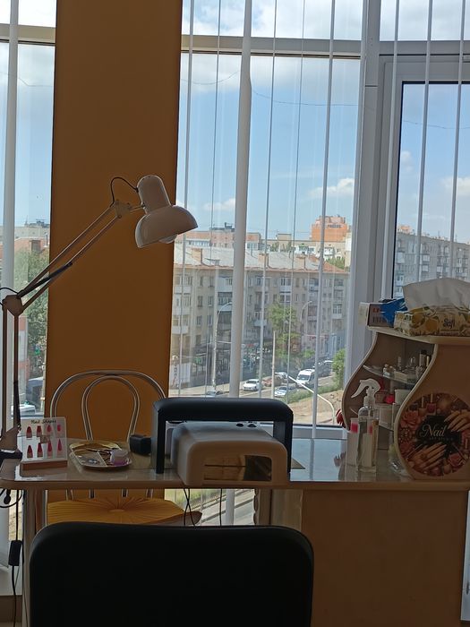 Здається в оренду робоче місце для майстра манікюру