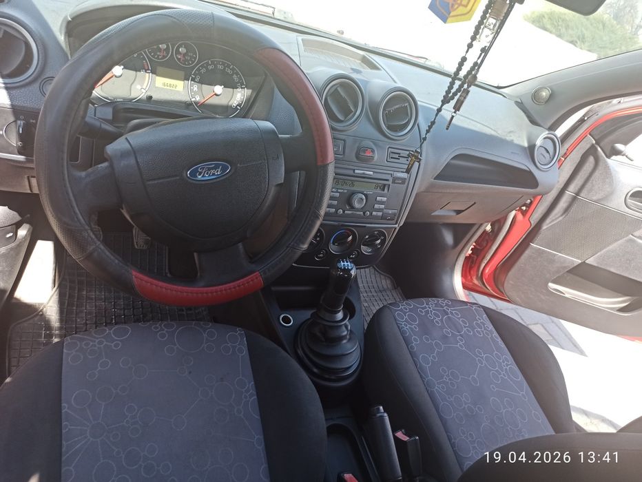 Продам авто Ford fiesta 2007 р