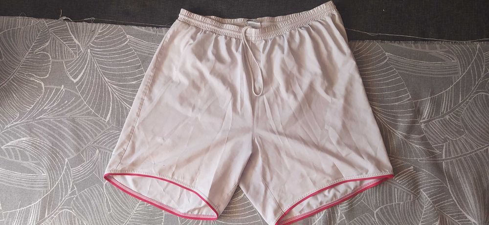 Шорты мужские или для подростка размер на фото Jako и Fila цена за оба