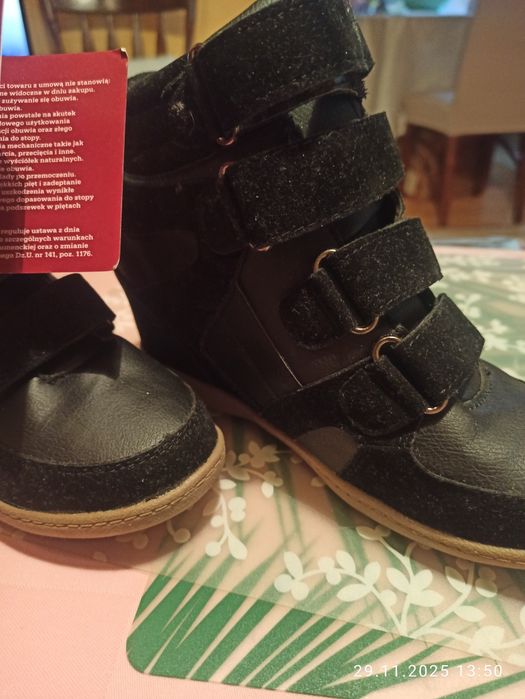 Damskie buty na koturnie rozmiar 38