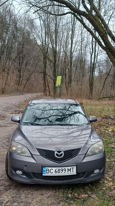 Mazda 3  2006 року