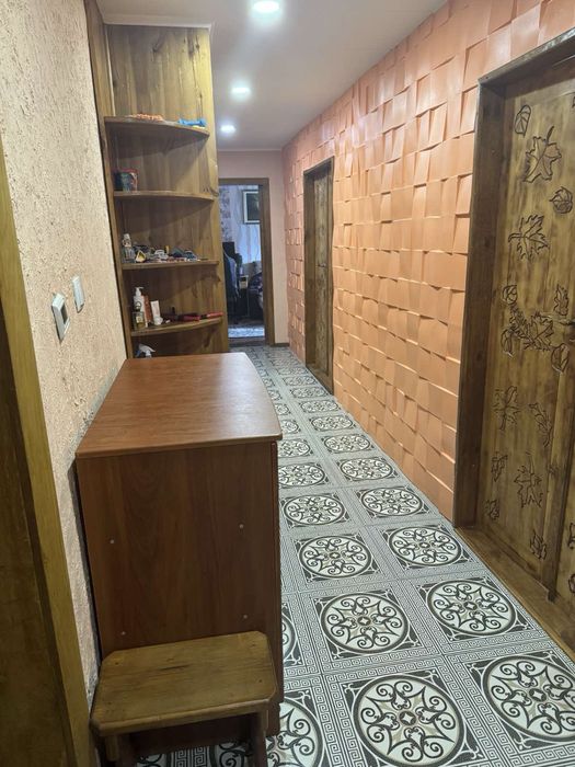 Продам гарну затишну квартиру