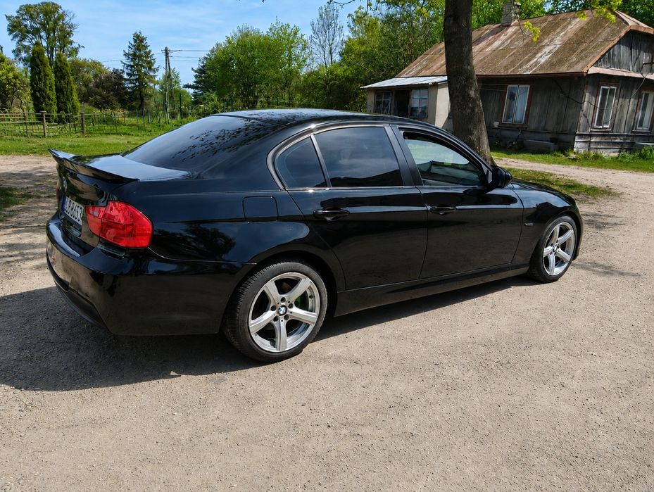 Sprzedam BMW E90 lift