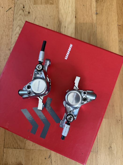 Zaciski hamulcowe hydrauliczne SRAM RED