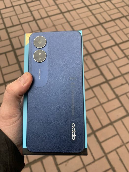 Смартфон Oppo A17