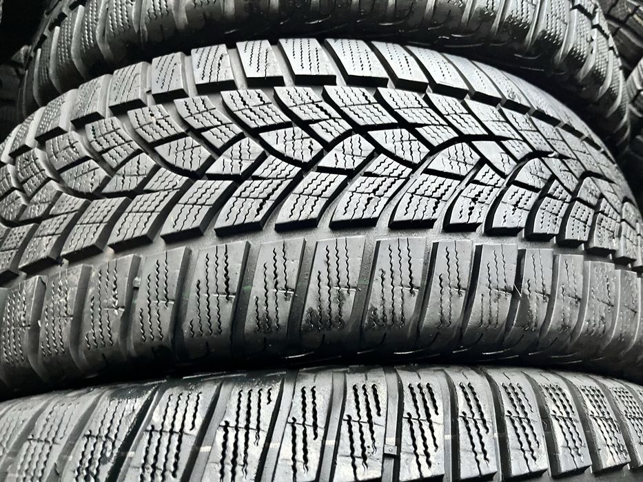 215/55/R17 (зима) GoodYear Ultragrib performance