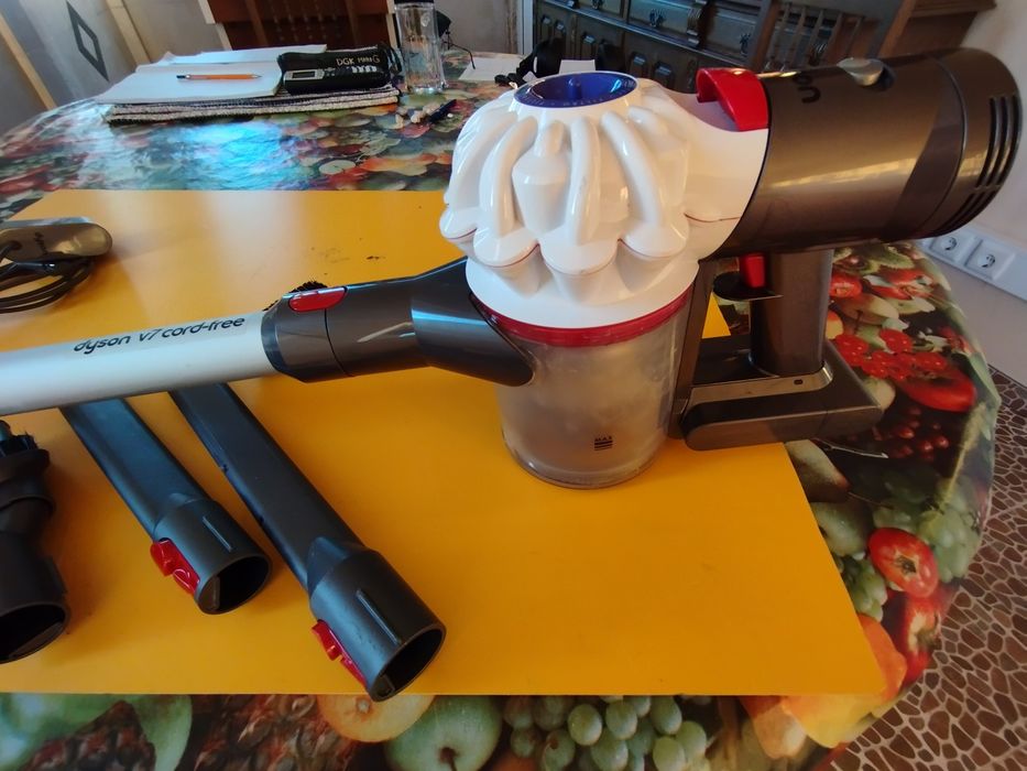 Aspirador dyson sem fios