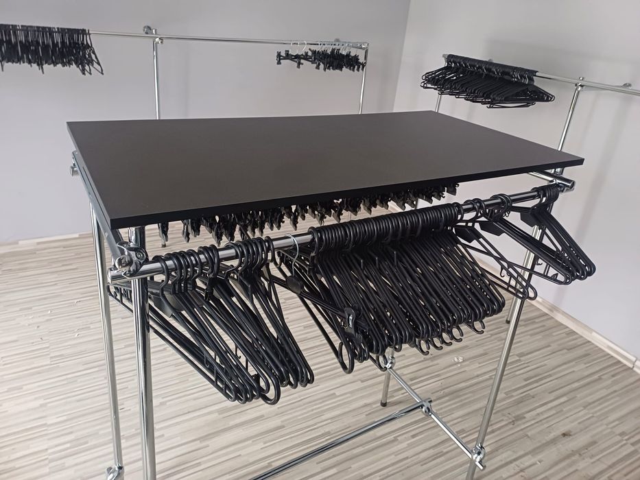 Sprzedam wyposażenie sklepu