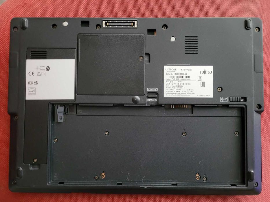 Laptop Fujitsu LifeBook U7410 14" Intel Core i5