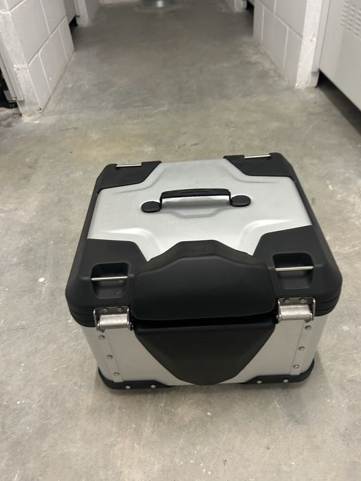 Mala top case ducati desert x