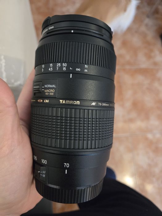 Camara fotográfica  Cannon 700D