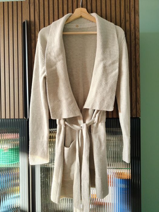 Kardigan wiązany M 35 % wełna merino