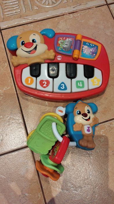 Pianinko i kluczyki szczeniaczka Fischer Price