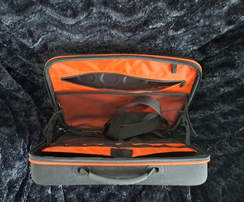 Mala p/ PC Laptop Ikea Preto e Laranja434464844699422723