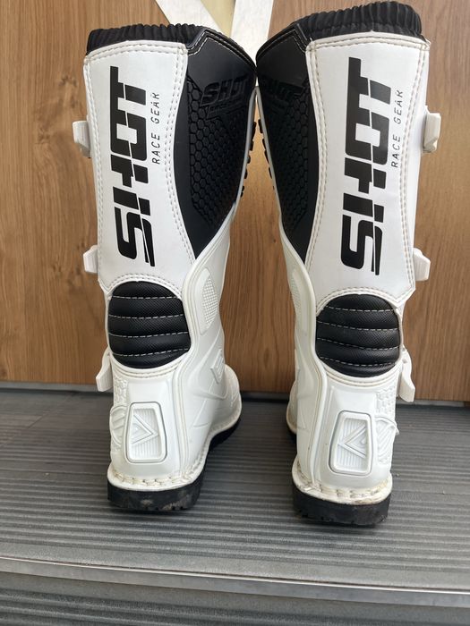 Białe Buty Na Crossa Short Racing