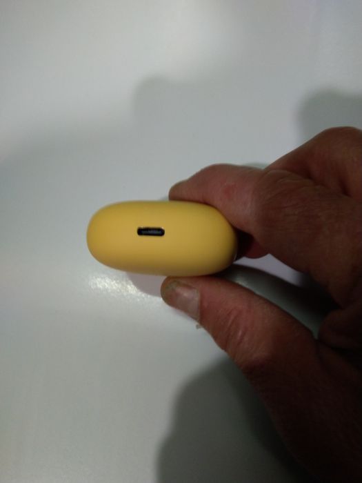 Auricular bluetooth amarelho