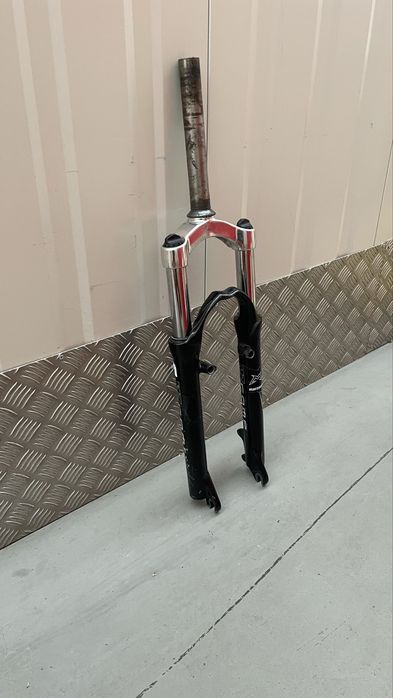 Suspensão Marzocchi 26