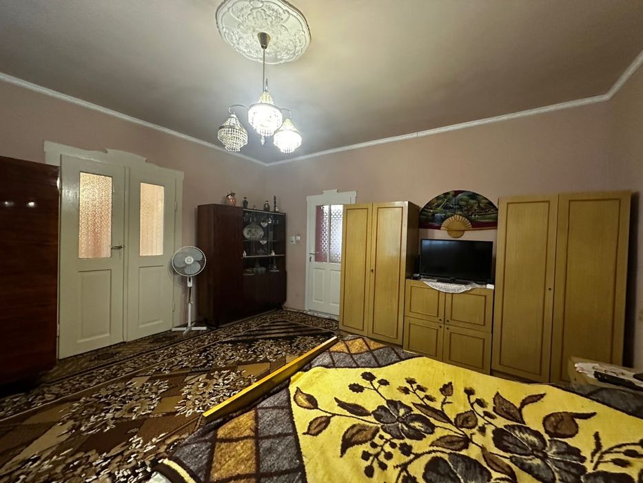 Продаж будинку в берегівському районі