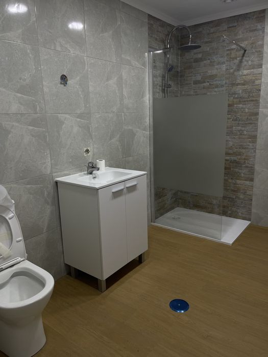 Pintura, Pladur, Chão Flutuante e Remodelacão Regal