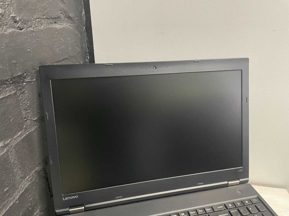 Lenovo ThinkPad L560 швидкий офісний ноутбук з SSD Є КІЛЬКІСТЬ