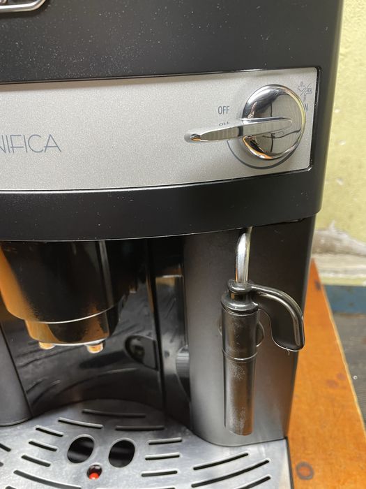 Кавомашина Delonghi MAGNIFICA
