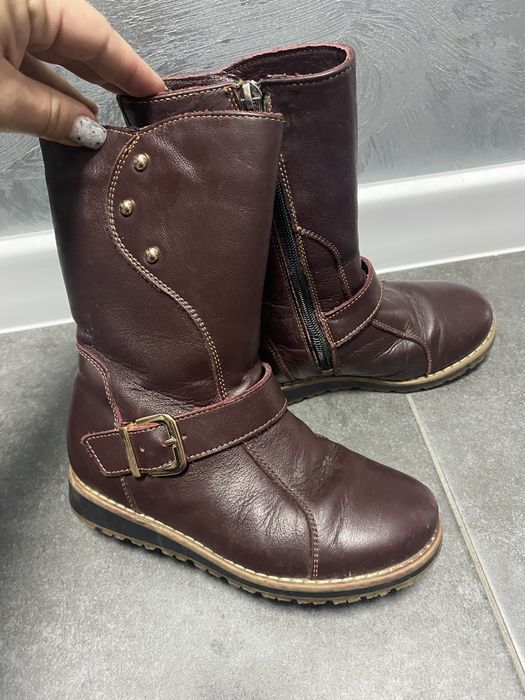 Шкіряні зимові сапожки на дівчинку