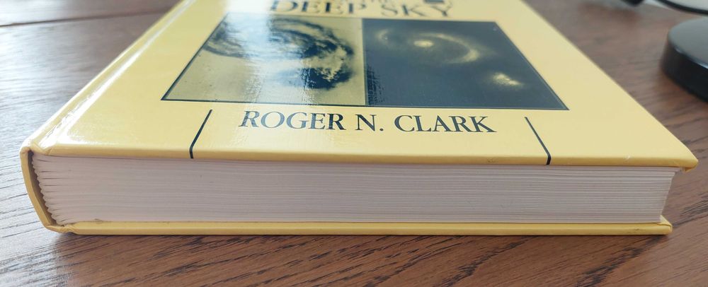 Visual Astronomy of the Deep Sky (Roger N. Clark) - Livro Astronomia