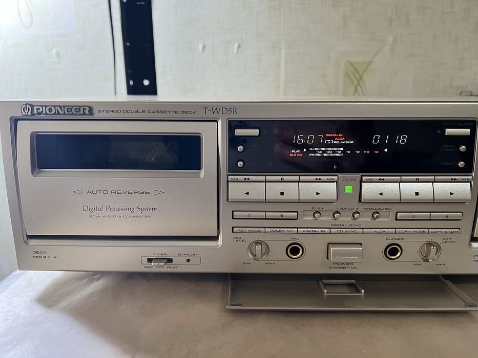 Касетна дека Pioneer T-WD5R (2 Head/100v/2000рік)