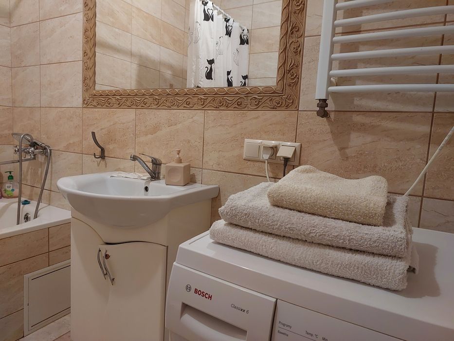 Квартира  біля автостанції для 2-4