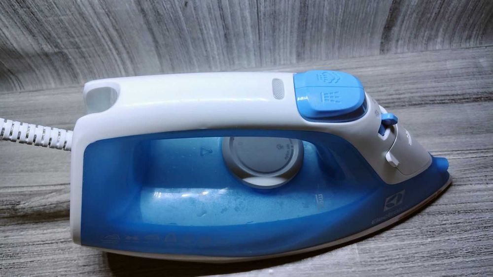 Elektrolux EDB 1730 Żelazko