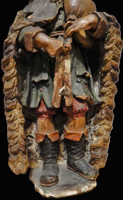 Boa e rara figura Portuguesa, de presépio. "O gaiteiro". Século XVIII.