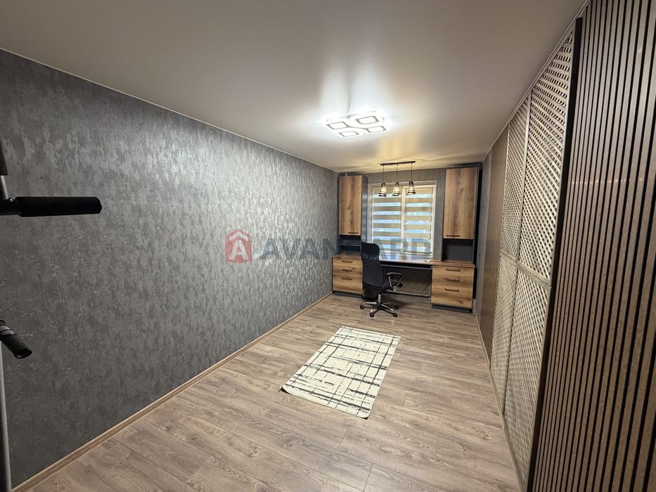 Продаж 3 к квартири. Бочарова. 2 Шевченкывський