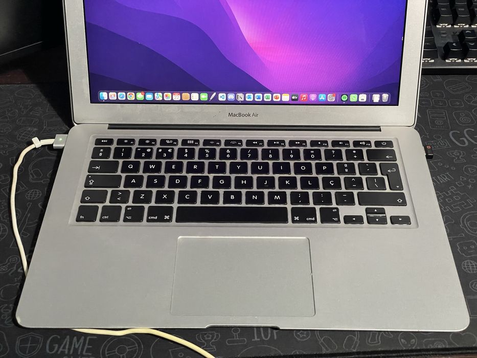 Macbook air 2017 - A1466