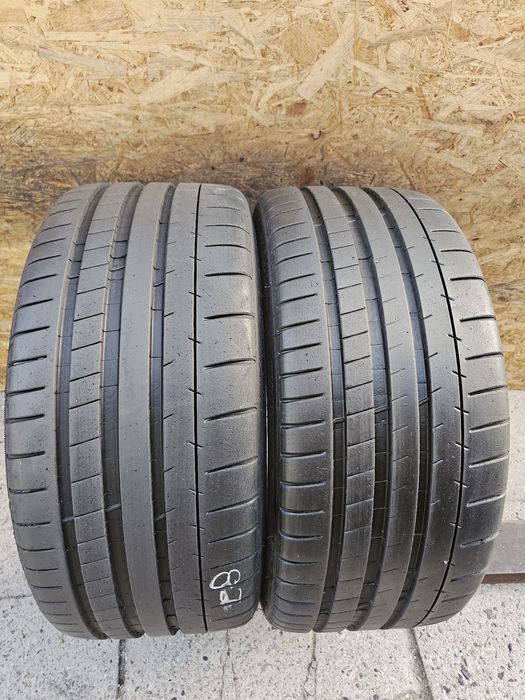 235/35 r19 Michelin Super Sport. 6,9mm.  1617