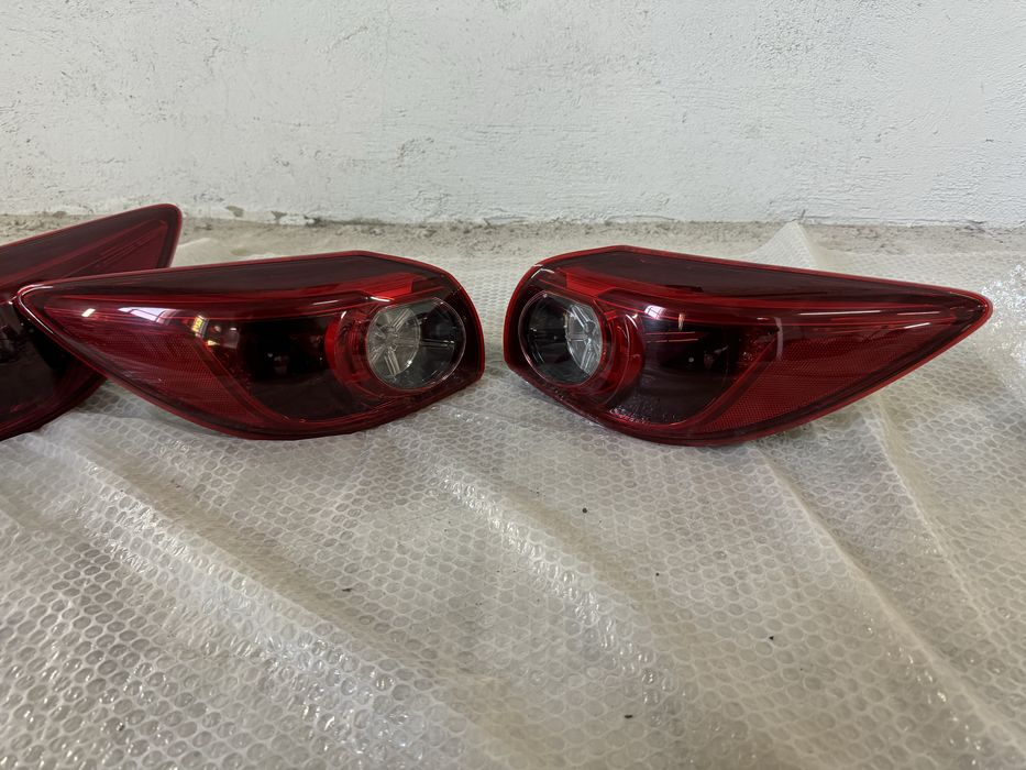 Стопы Mazda 3 BM хечбек 2013+ LED