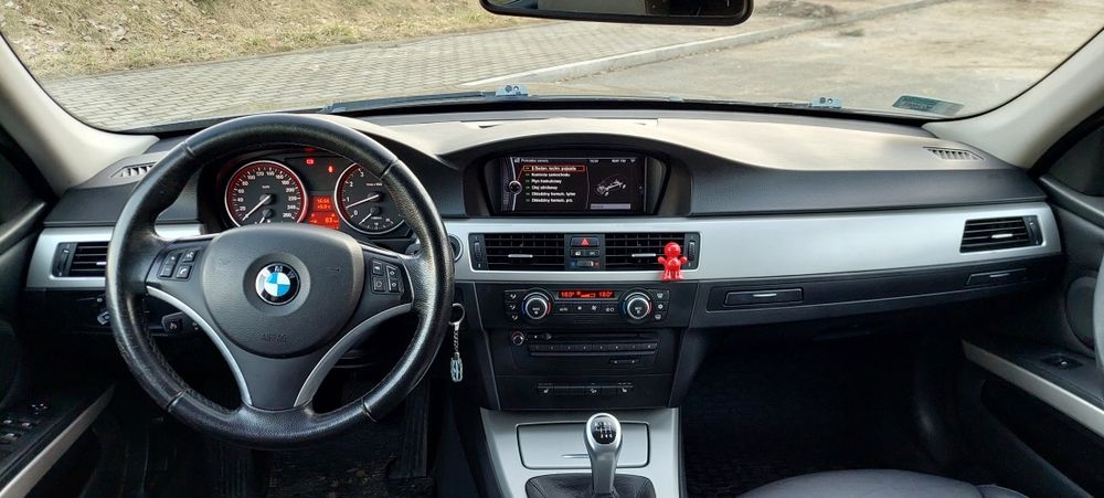 BMW E91 325i xdrive "zamiana na tańszy "
